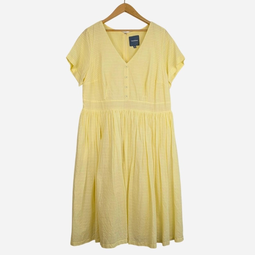 ModCloth Fabulous Fit & Flare Shirt Dress Pockets Butter Yellow 20 - Picture 3 of 9